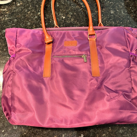 Elegant Fuchsia Tote Bag with Tan Accents - Picture 1 of 5